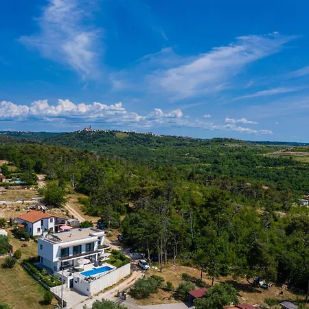 Ferienhaus Luxurious In Gambozzi